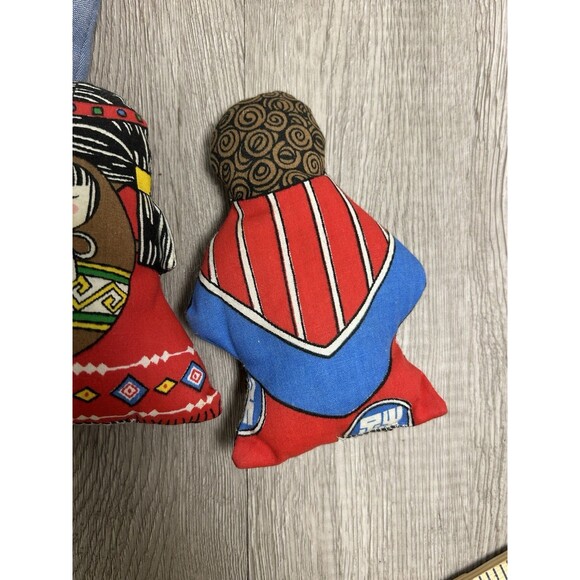 Vintage Children of the World Small Cloth Fabric Dolls Set Of 5 + Bag READ - Picture 7 of 12